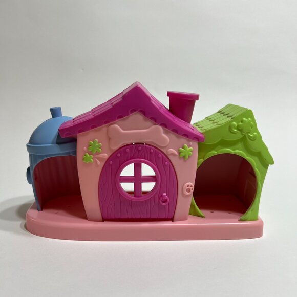 Littlest Pet Shop Playful Puppies Playset with LPS Poodles #37, #38, #39 - Picture 4 of 10